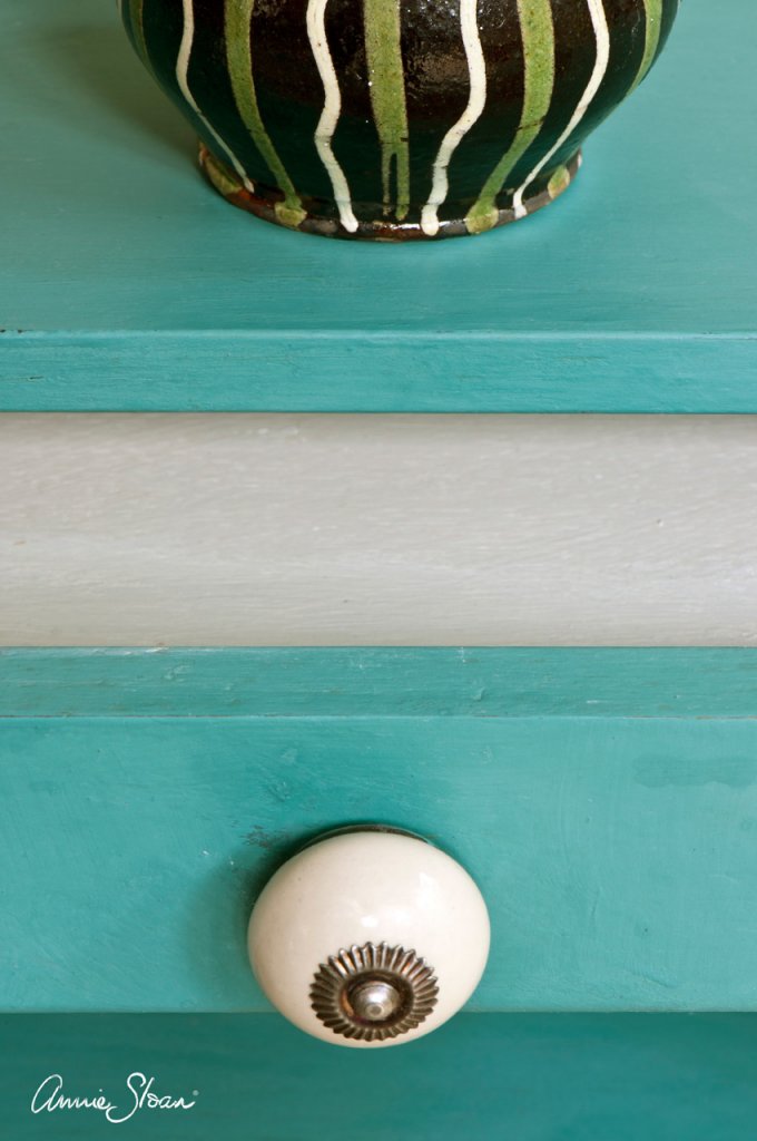 provence-chalkpaint-anniesloan2